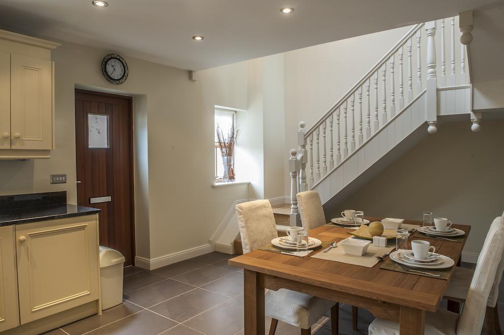New Forest Estate Lodges Tyrrellspass Zewnętrze zdjęcie
