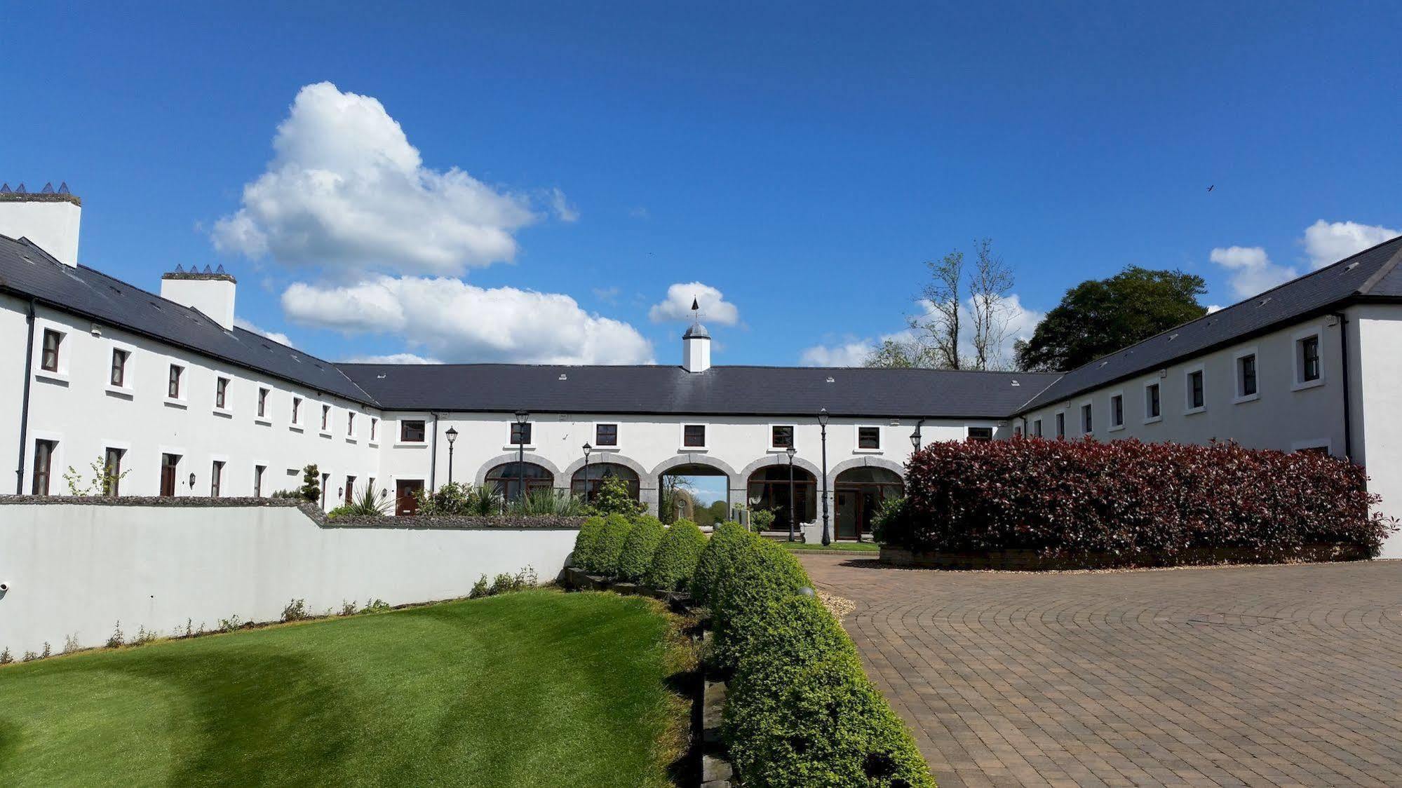 New Forest Estate Lodges Tyrrellspass Zewnętrze zdjęcie