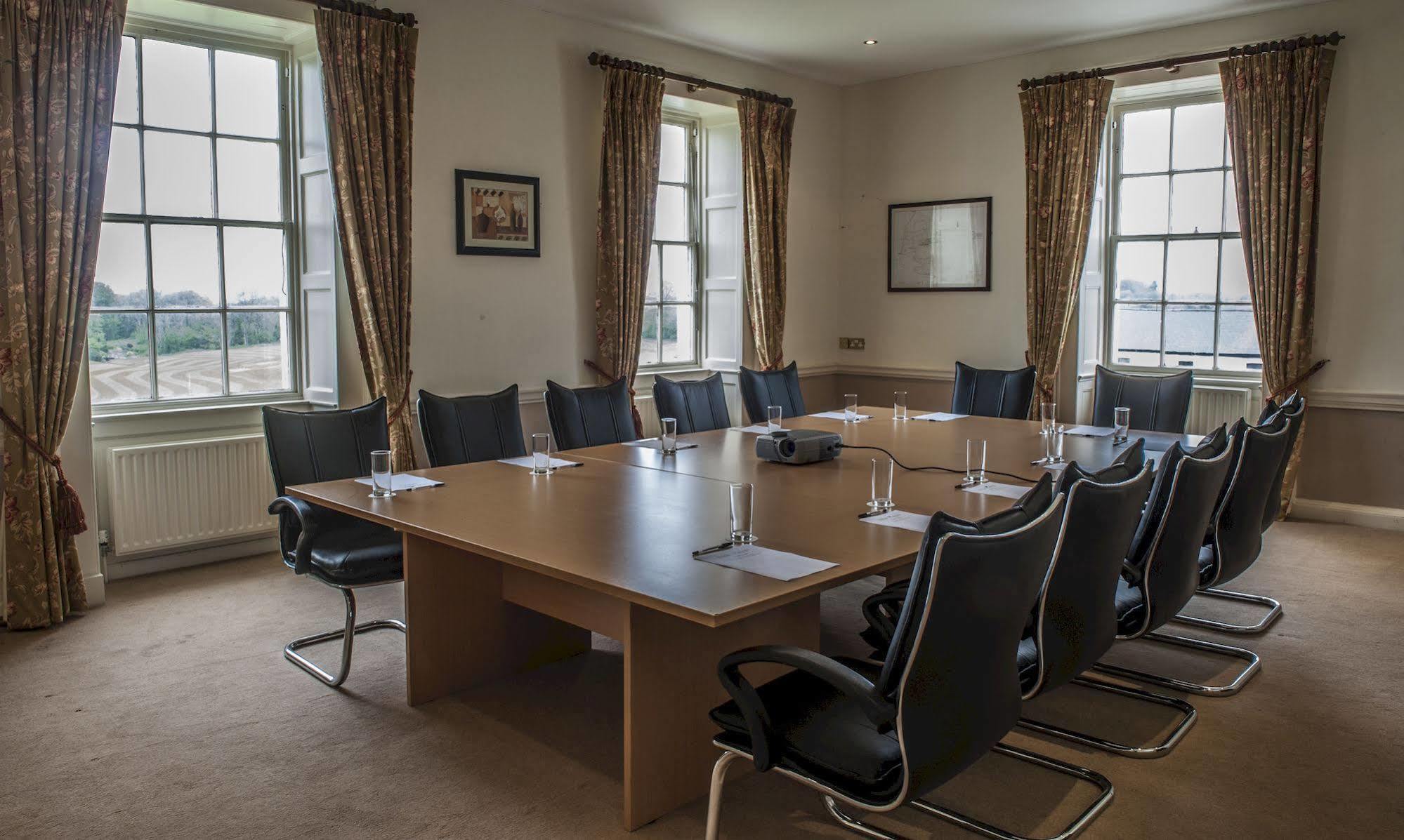 New Forest Estate Lodges Tyrrellspass Zewnętrze zdjęcie