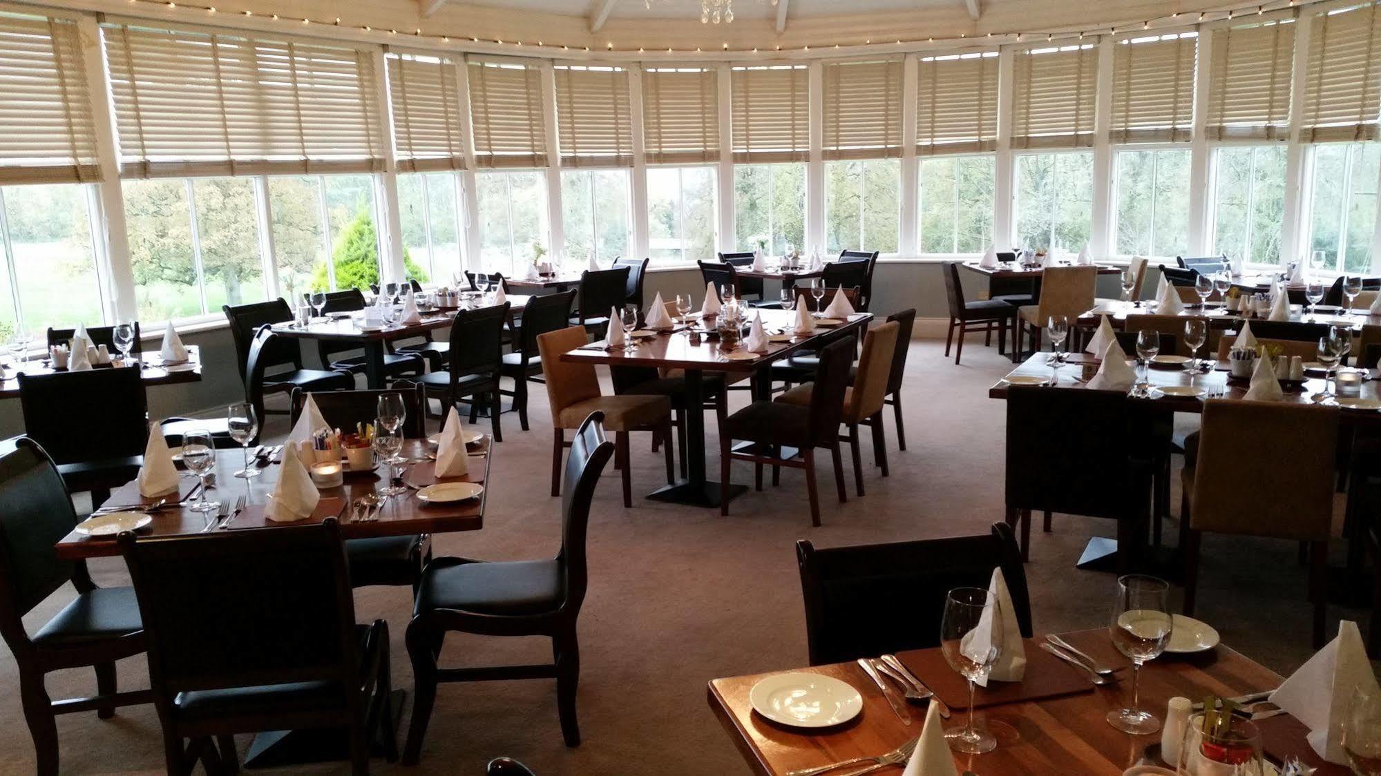 New Forest Estate Lodges Tyrrellspass Zewnętrze zdjęcie